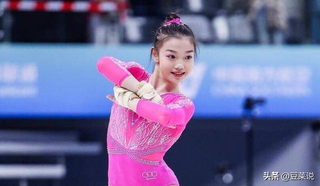 年仅15岁！独揽5金2银惊艳全运赛场，中国又一天才美少女横空出世