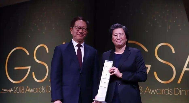 顶着骂名给中国送技术，年薪超4亿的她，为何敢和美国对着干！