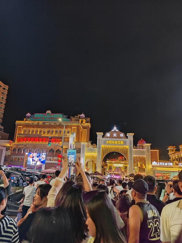 北疆行⑰——逛乌鲁木齐大巴扎