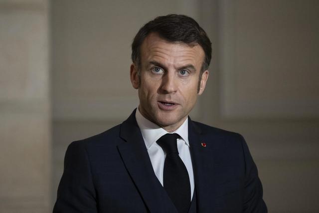 50亿军火不翼而飞，美国内讧乌克兰也躺枪，美方将不再资助乌克兰