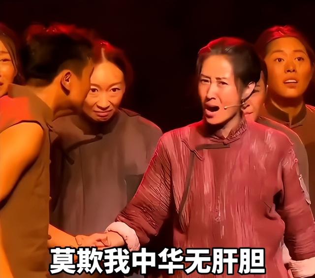 九三文艺晚会总导演身份曝光，原来是她们，难怪看得人热血沸腾