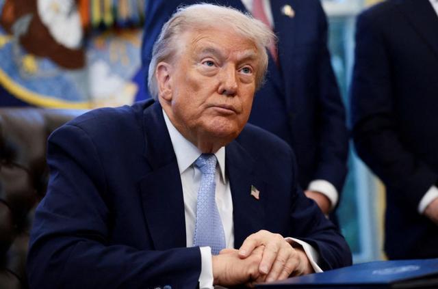 中日交恶，新加坡总理表态惊人，竟呼吁中国先放下心结，原谅日本