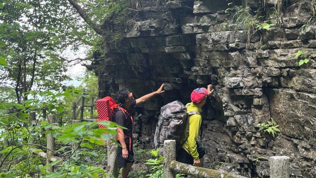 湖南天门山：一场逃离喧嚣的山野之约