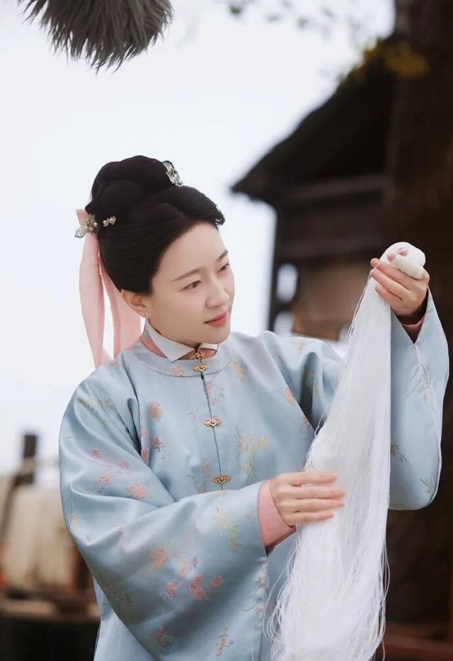 跟着总台非遗微短剧《顾盼锦年》，来三国水浒城get同款打卡地