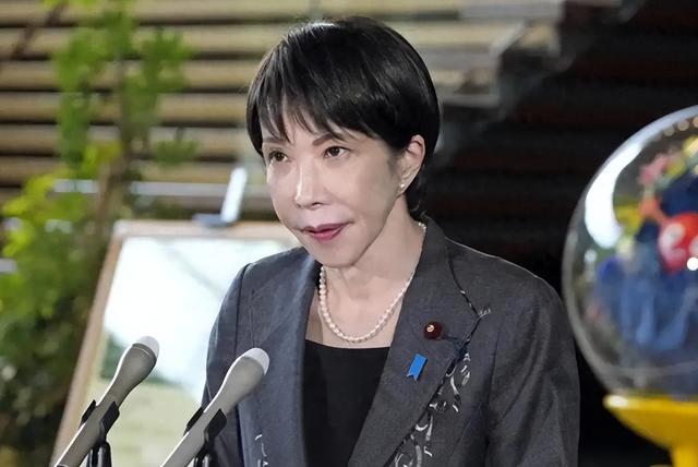 中日关系冰封！高市早苗闯下大祸，日GDP要跌0.43%？局势愈发严峻
