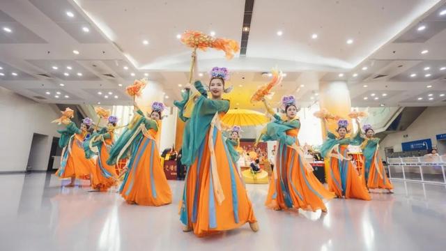 常博双展火爆，延时开放精彩不打烊