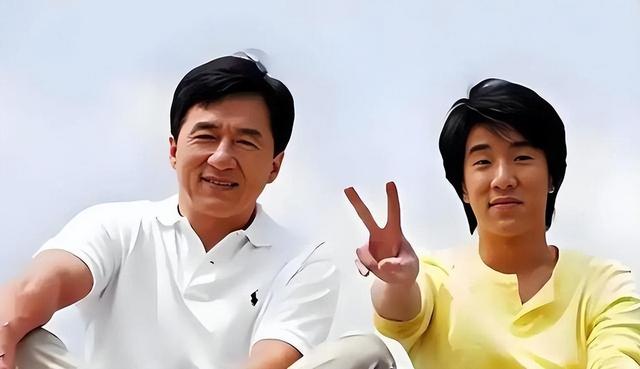 隐婚生子真相大白4个月，43岁房祖名真实现状曝光，成龙没说谎