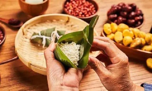 2024年的端午节，屈原想不到后人吃着粽子，居然为了“安康”吵架