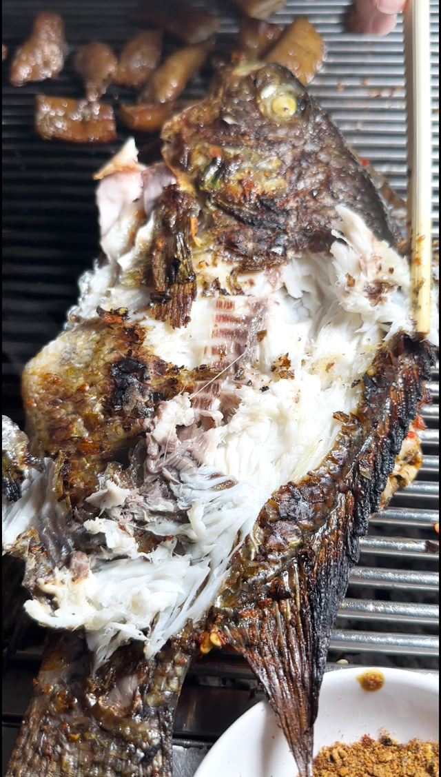 昆明官渡本地人的“8大地下美食清单”，推翻91%的网红攻略，避坑