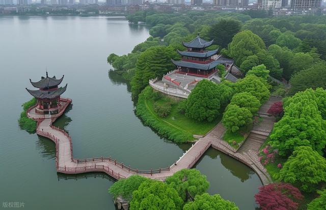 岳阳景点排行榜，湖南岳阳最值得去的10个好玩景点，你去过几个？