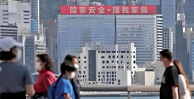 两岸再突发重大事情，蒋万安还没坐飞机来陆，国台办发出一个警告