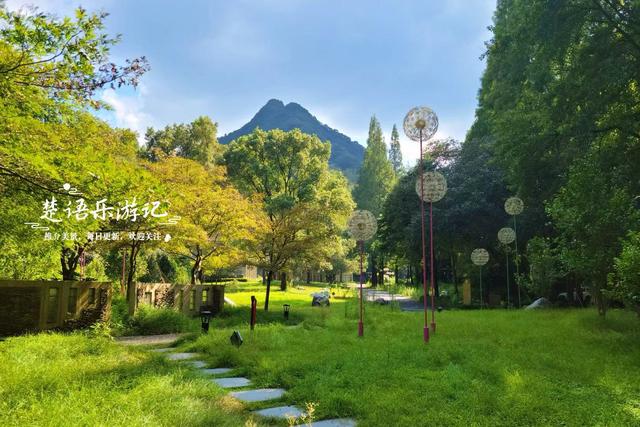 浙江宁波的这处森林公园，湖光山色堪称诗画，但是游玩需要注意