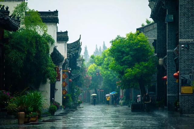 邂逅台儿庄古城：一场天青色的等待！