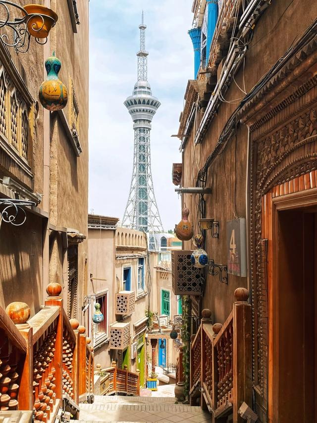 我爱旅游，去了趟喀什，不说假话，这里的景色和我们那还真不一样