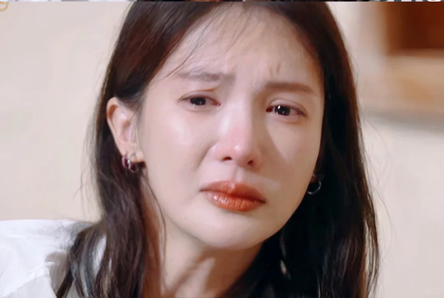 这下麻烦大了！不到24小时	，金晨接连传来2大噩耗，个个戳心窝