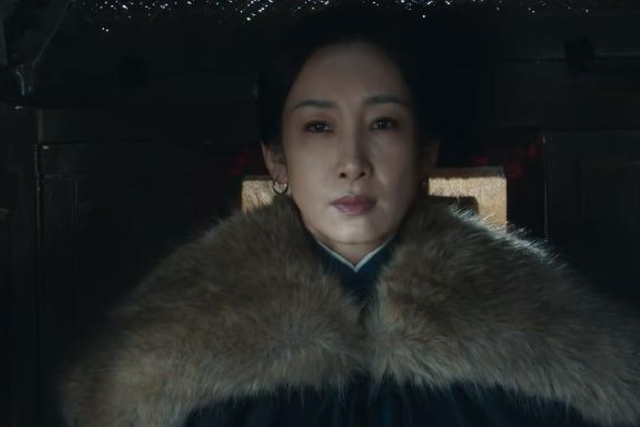 不会演就别尬演，《生万物》最大的败笔，就是请了她这个"戏混子"