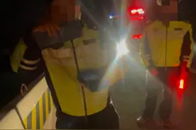 货车司机称绑带松动异响高速路临停挨罚太冤，交警认定不属紧急情况也没摆三角牌，律师详解相关法律关系图片