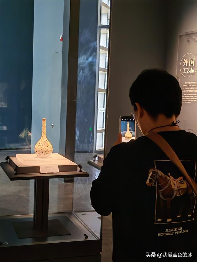 参观广州艺术博物院！它的独特岭南风格和现代美感成为广州新地标