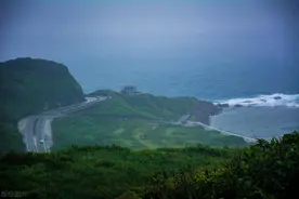 康熙问大臣们：台湾如何统一？施琅答：非动武不可图片