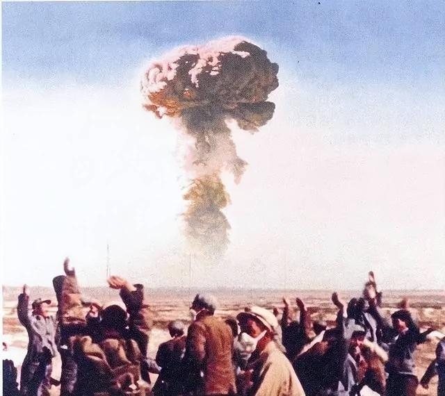 从委内瑞拉看中国	，终于懂了当初毛主席为什么要选择这么做！