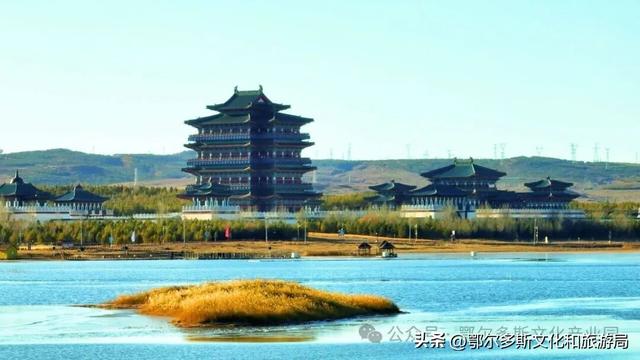 用中国传统色打开鄂尔多斯文化产业园的秋天