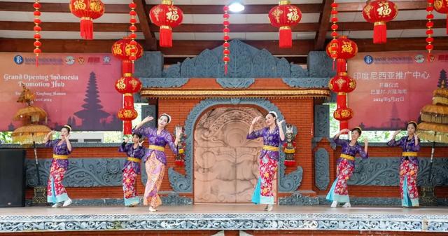 万宁将“考试+旅游”玩出新花样,幸运考生获兴隆咖啡免费一日游