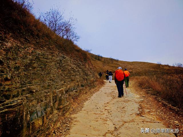18）徒步偃师黄金大草原，28人19公里虐途里，藏着徒步最本真的快