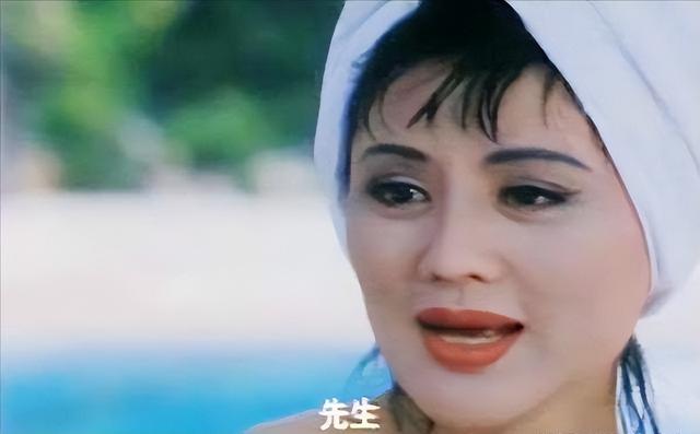 她是中国第一美妇，因太美曾被克林顿接见，为显年轻28年不近男色