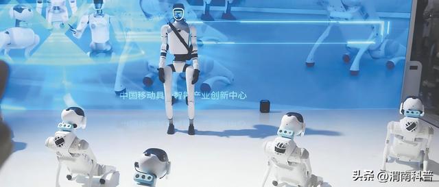 【院士访谈】中国工程院院士杨善林：强化基础研究，夯实AI“领跑”根基