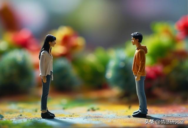 采访100个剩女，发现从来没碰过男人的女人，88%剩女都有三个共性