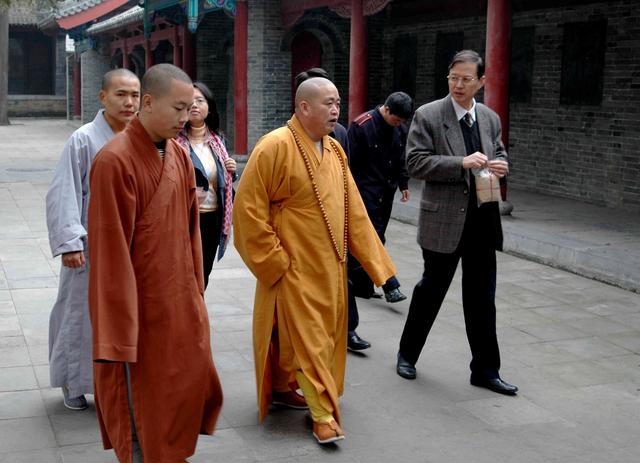 “中原走笔”之四 ― 少林寺杂记