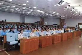 高校开学季，济南公安等多部门联合推出“安全防范第一课”图片