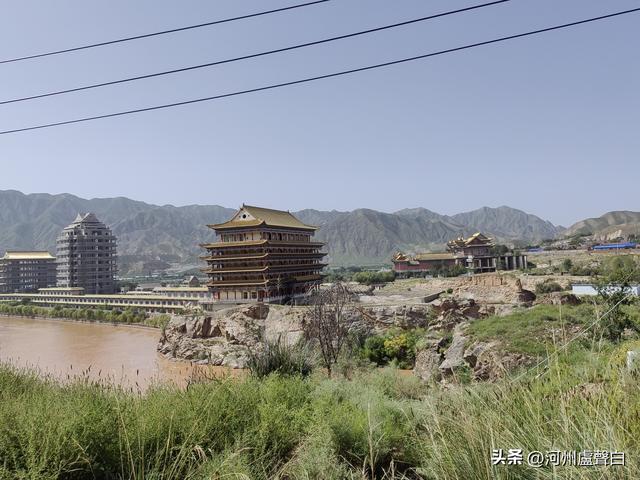 什川东北的黄河峡谷