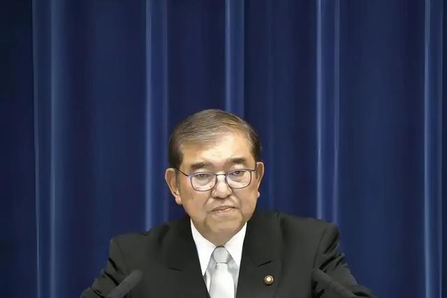 中国海军2度开火，驱逐日本军舰，日媒：有1枚炮弹在日舰附近炸开