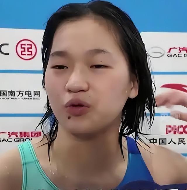 官宣退役不到1月，张家齐接受采访，句句不提却字字都提全红婵