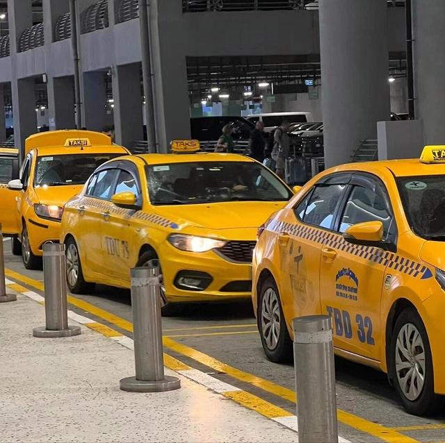 中国被下套了！土耳其免签坑惨游客，首批国人已被收割到破产