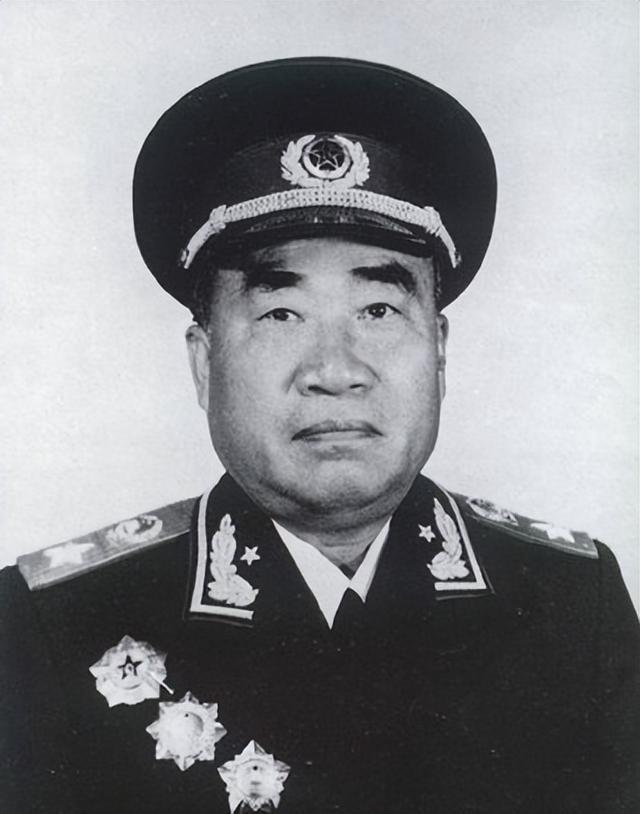 彭德怀临终前拒绝见主席和周总理，却渴望见到他一面
