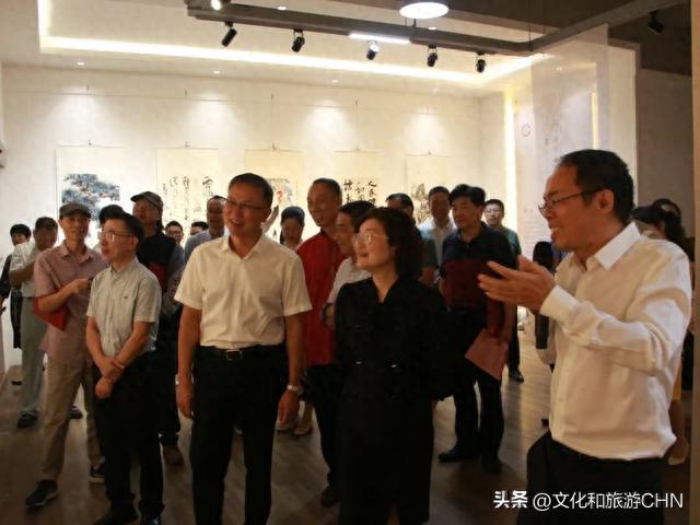 致公党厦门市委“凝心铸魂强根基 团结奋进新征程”书画摄影展开幕