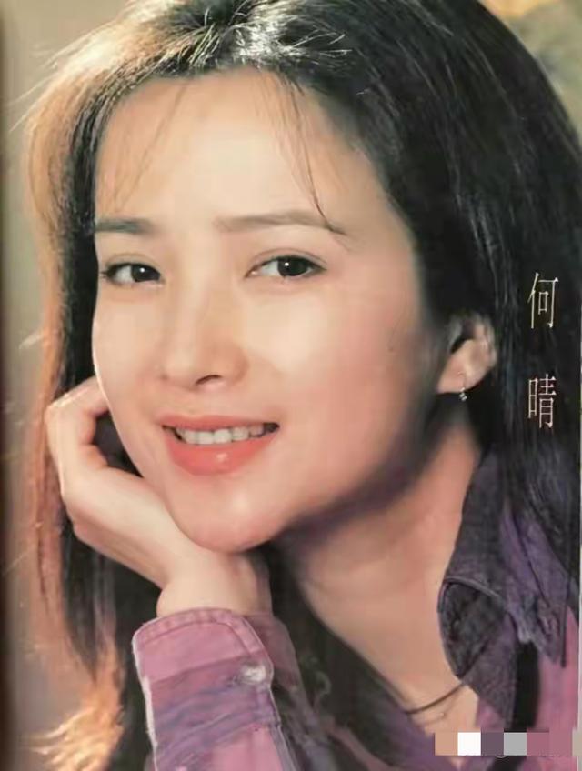 痛心！61岁演员何晴去世，家属透露病情，最后一次露面身材发福