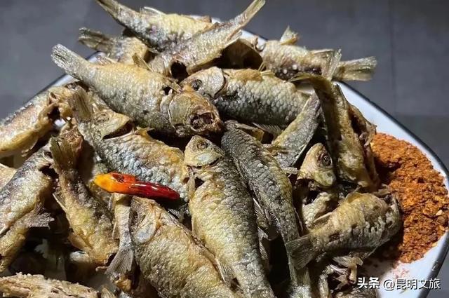 天晴就去！鸥鸟翩跹，这个免费国家级公园，藏着昆明最美的冬天