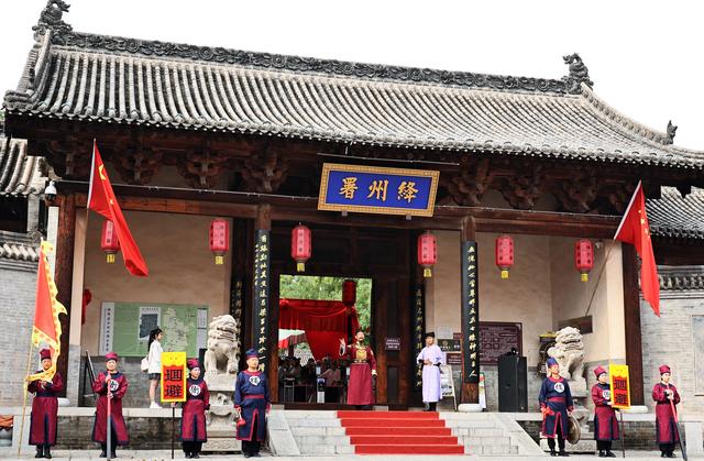 #运城头条#山西新绛：国庆中秋黄金周多彩非遗引客来