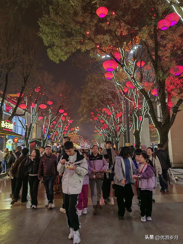 西安大唐不夜城步行街