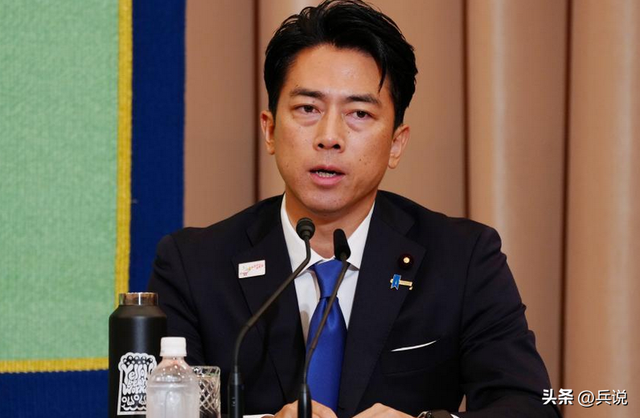 中法达成共识	，马克龙离开北京，临走前通告世界，高市怕啥来啥