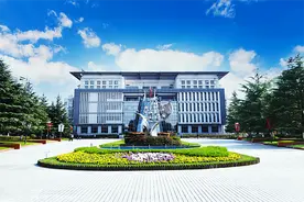 最高分552！上海商学院2023年录取分数统计图片