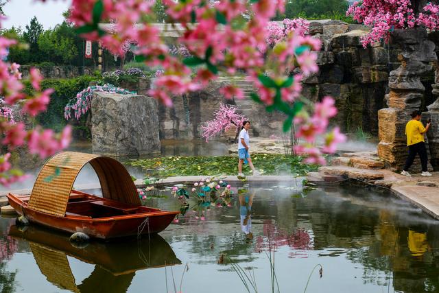 天上王城：是修建在山顶的城，更是漂浮在云端的国