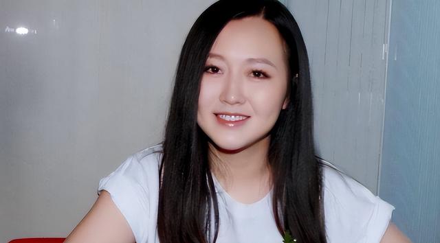 钱再多有什么用？68岁千万身家的潘长江	，还是要为42岁女儿操碎心