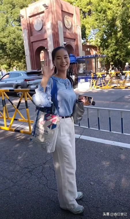 这才是该追的星！女民兵李思颖阅兵回家后仅半天，又有一个新身份