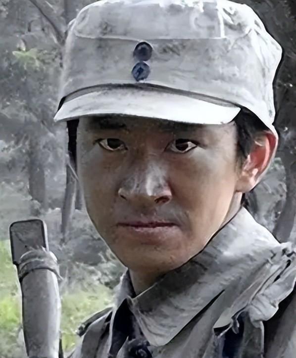 过气明星有多惨：农村走穴，穷到只剩100万，摆摊还债，体面呢？