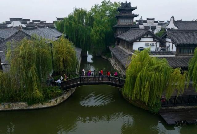 用中国传统色打开台儿庄古城的秋天