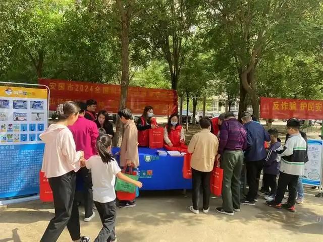 张文宏直言：不管你信不信，老人过了80岁，基本都有如下6个现状